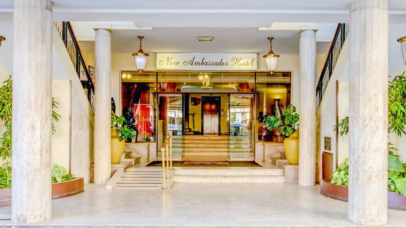New Ambassador Hotel