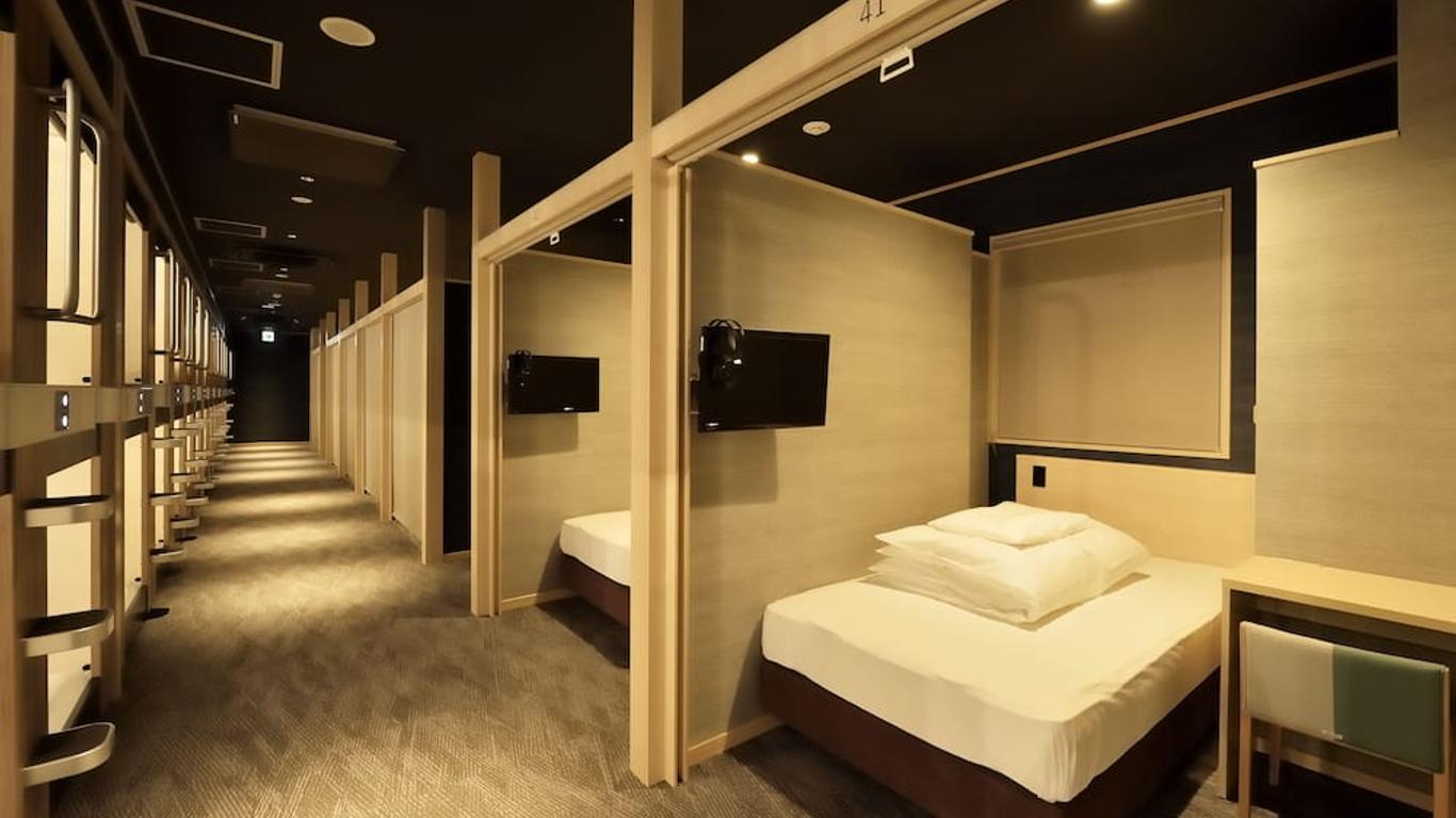 大阪難波J 船酒店