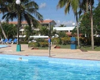 Canimao - Matanzas - Piscina