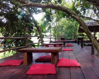 Funky Fish Hostel - Ko Lanta - Balcony