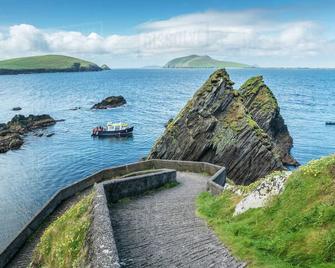 Private Pub on Ireland's Wild Atlantic Way and close to Killarney (sleeps 10) - Castlemaine - Plaża