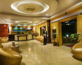 Kuti Resort & Spa - Ποκάρα - Σαλόνι ξενοδοχείου