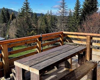 Cosy chalet in the heart of the Haut-Jura - Prémanon - Balcon