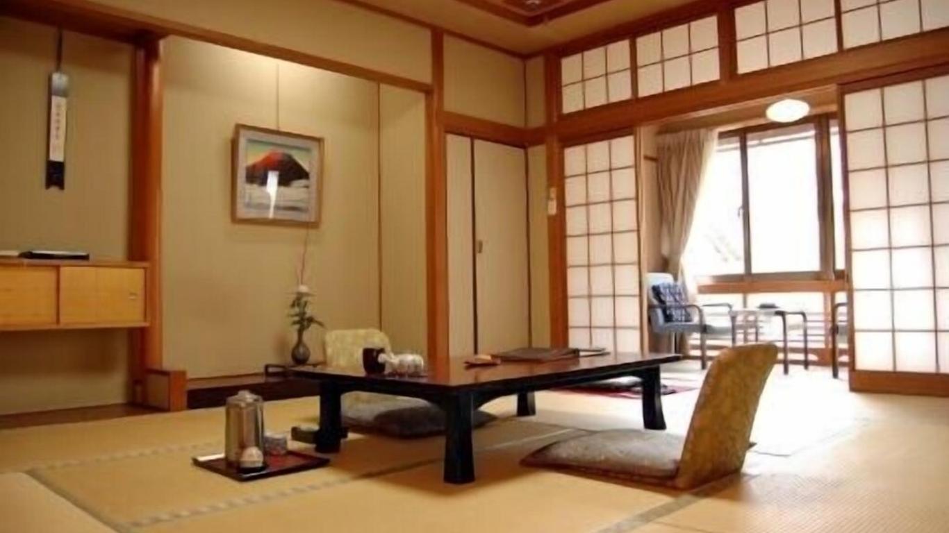 Mikuniya