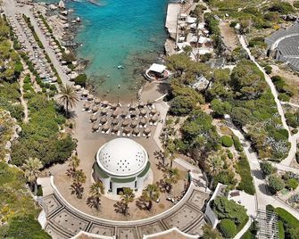 Eden Roc Resort Hotel - קוסקינו - נוף חיצוני