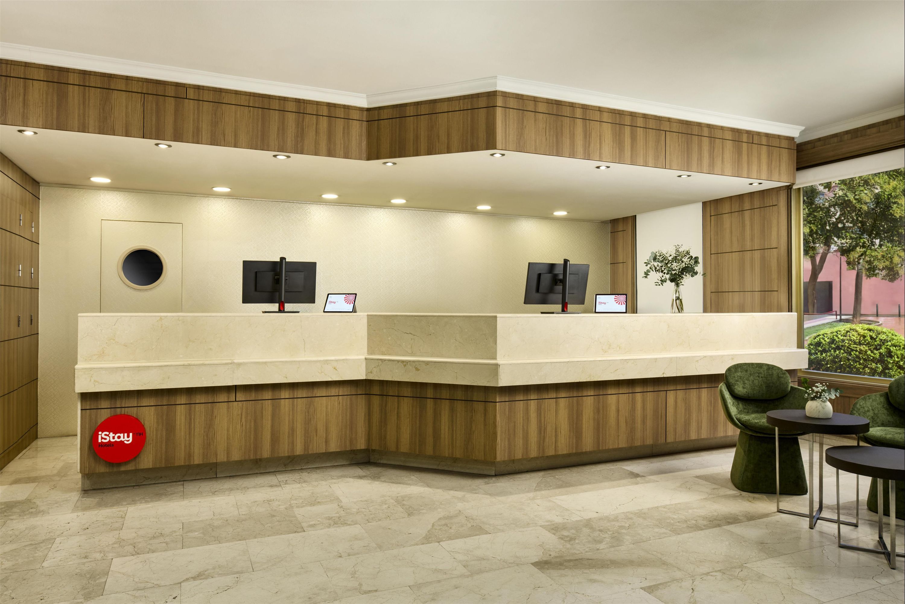 iStay by NH Zaragoza Sport Hotel - Saragozza - Reception