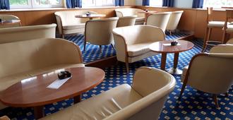 Maribor Inn Hotel - Maribor - Lounge