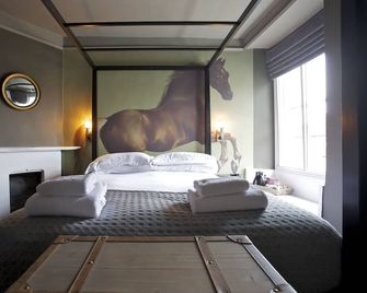 The Kings Arms - Badminton - Bedroom