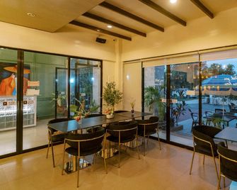 Marieli Suites - Panglao - Restoran