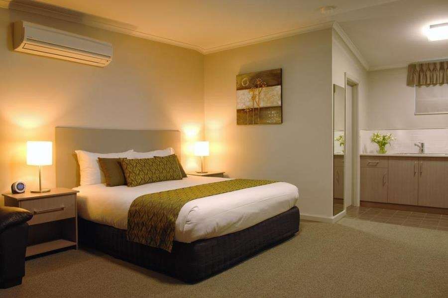 Golden Chain Tower Motor Inn - מאונט גמבייר - חדר שינה