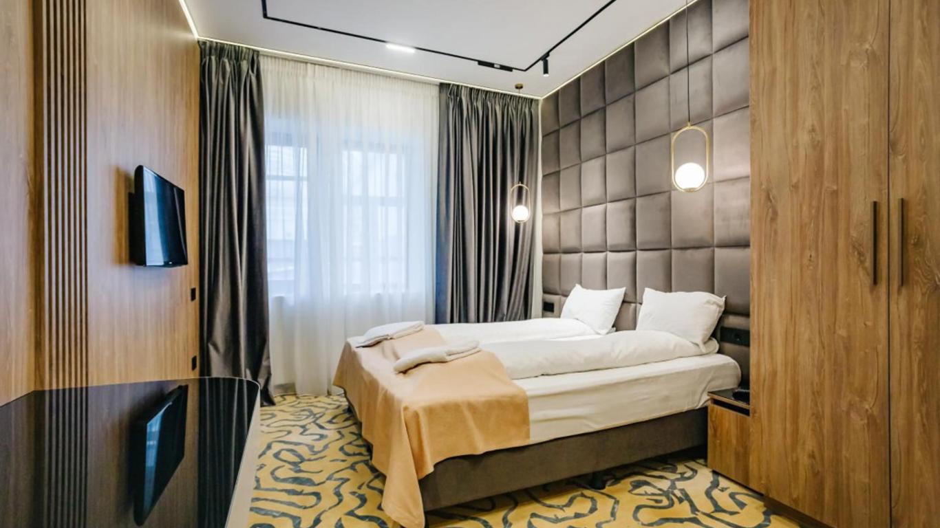 Hotel Dana 2