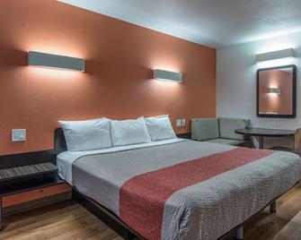 Motel 6 Texarkana - Texarkana - Yatak Odası