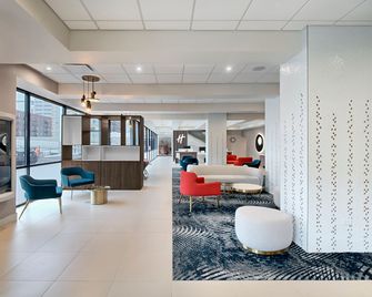 Holiday Inn & Suites Chicago-Downtown By IHG - Chicago - Lobby