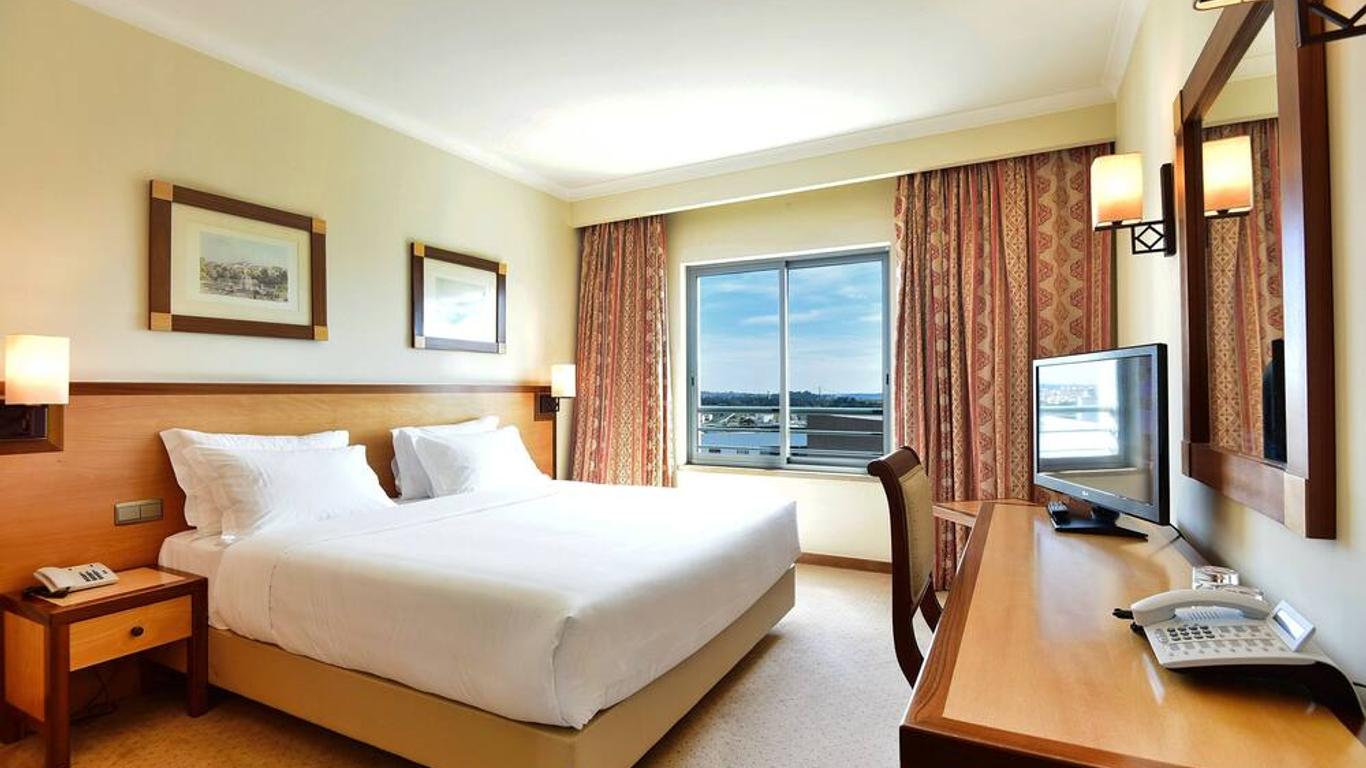 هوتل ريال أويراس