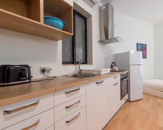 Msida Central Studio - Msida - Küche