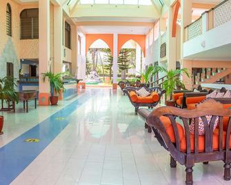 Sun N Sand Beach Resort - Mtwapa - Lobby