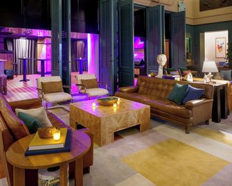 The Barnett - New Orleans - Lounge