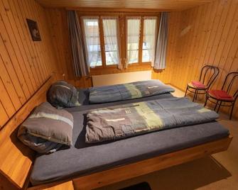Holiday apartment Walterswil BE for 1 - 4 persons with 2 bedrooms - Holiday apartment - Dürrenroth - Habitación