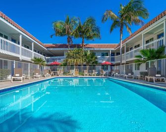 Motel 6 Carpinteria, Ca - Santa Barbara - South - Carpinteria - Pool