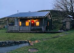 Gorgeous Cabin In Durness Scottish Highland 3 Minutes walk from Beach - Durness - Building