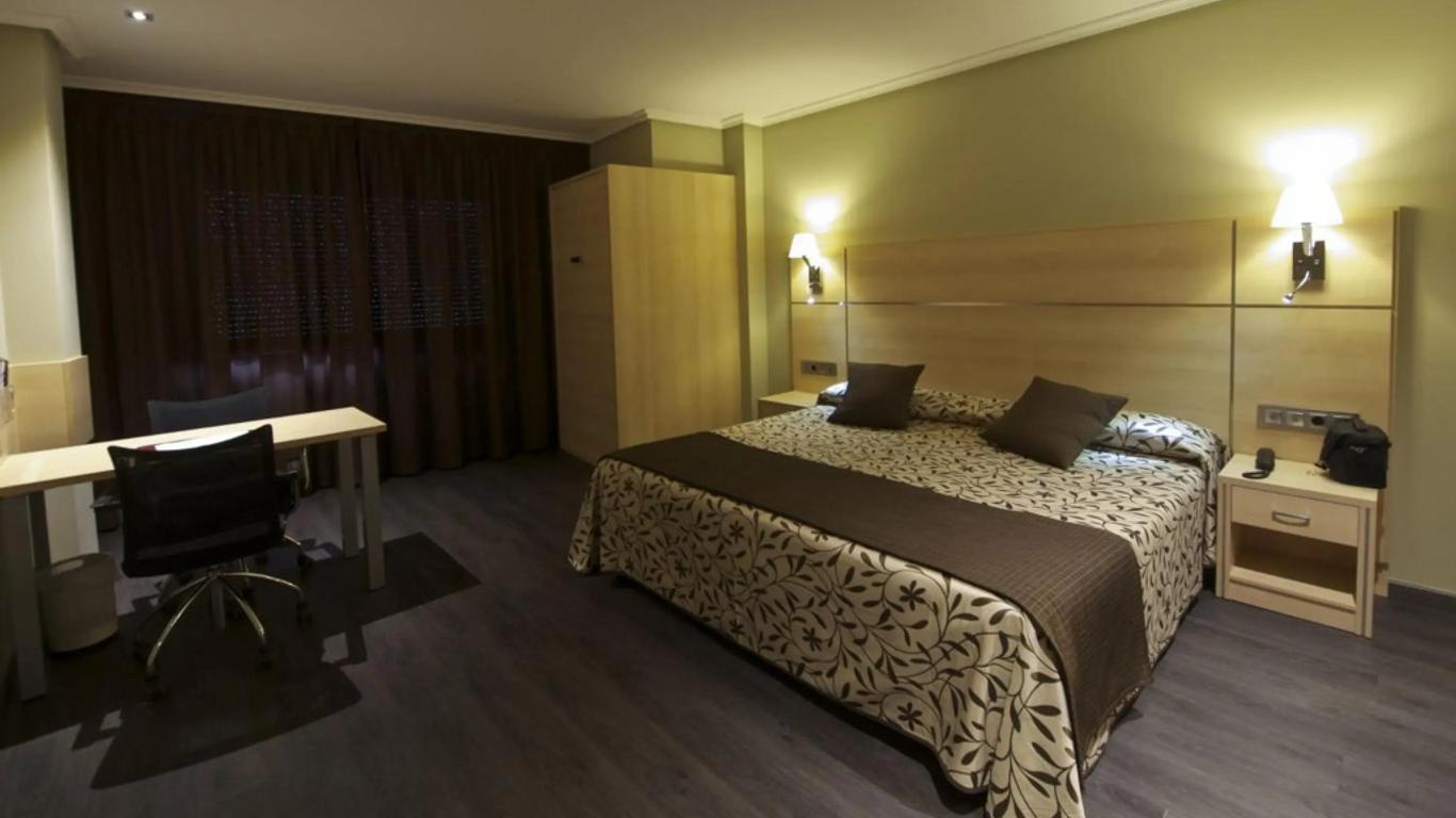 Hotel Francisco Ii