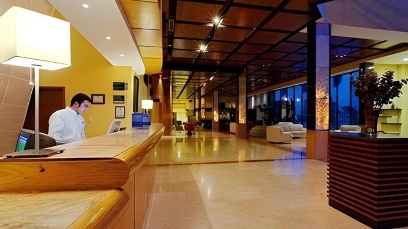 Holiday Inn Express Nuevo Laredo By IHG