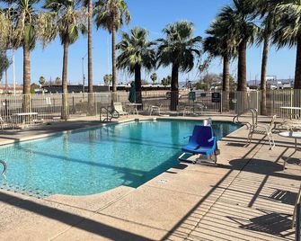 Studio 6 Phoenix Az Midtown - Phoenix - Basen