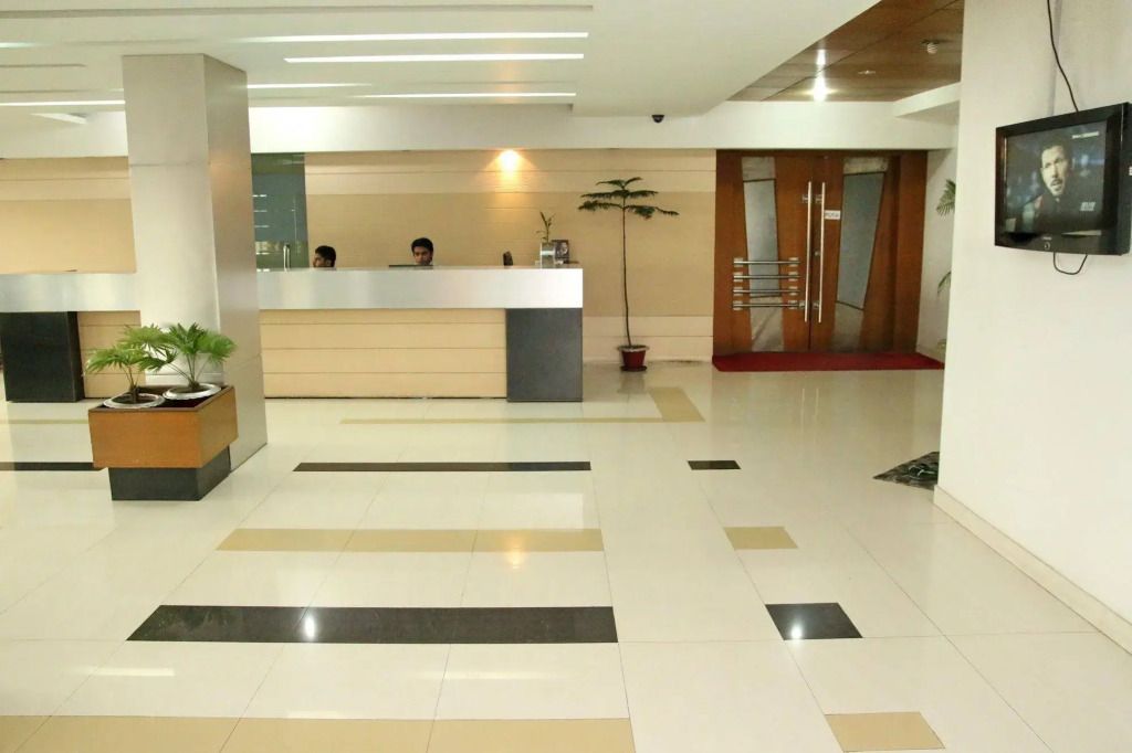 Richmond Hotel & Apartments - Sylhet - Front desk