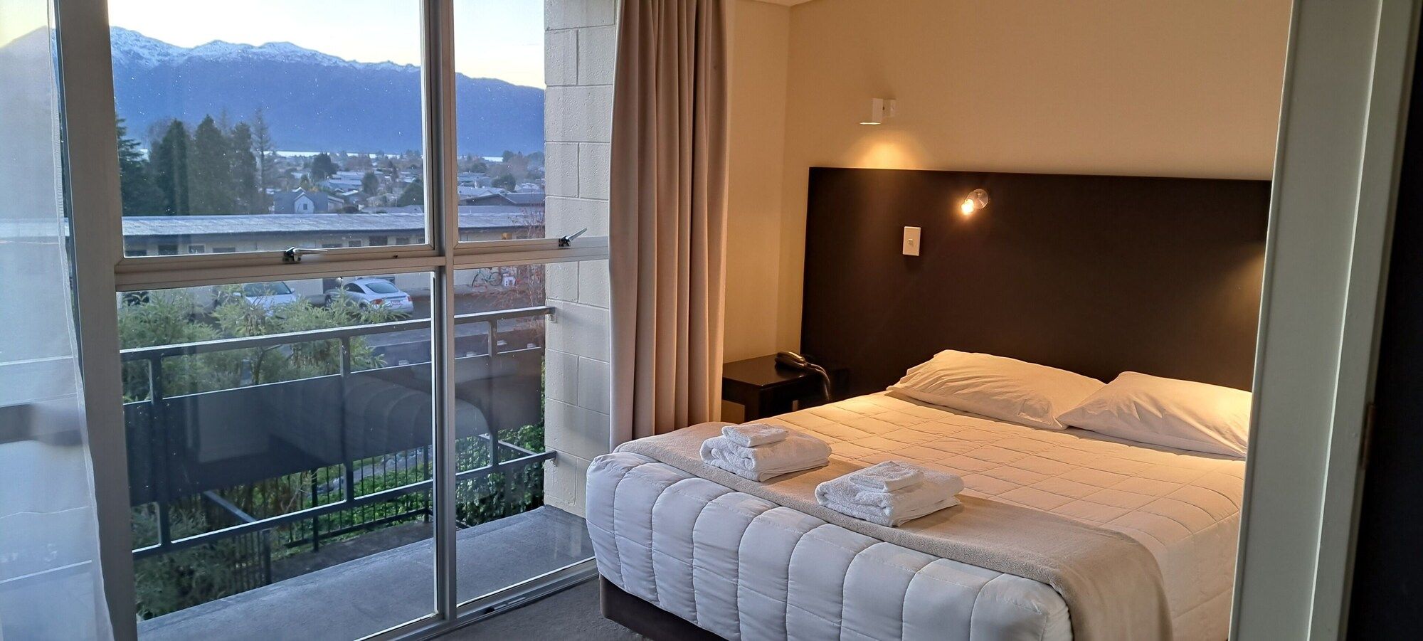 Fiordland Hotel - טה אנאו - חדר שינה