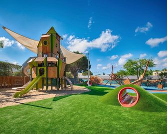 Neptune Luxury Resort - Mastichari