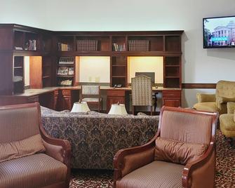 University Inn - Boiling Springs - Lounge
