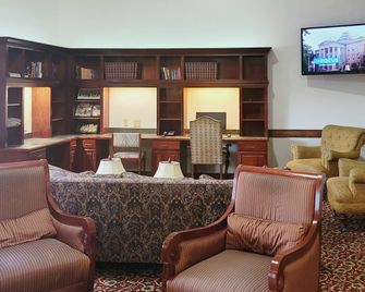 University Inn - Boiling Springs - Лаунж