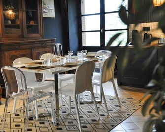 Whole cottage - 2 bedrooms - Mauges-sur-Loire - Restaurant