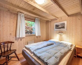 Cozy And Spacious Holiday Home Near Torup Strand Close To The North Sea, - Fjerritslev - Bedroom