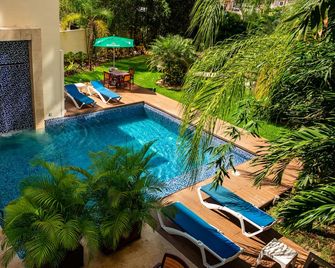 Hotel Meson de la Luna - Mérida - Pool