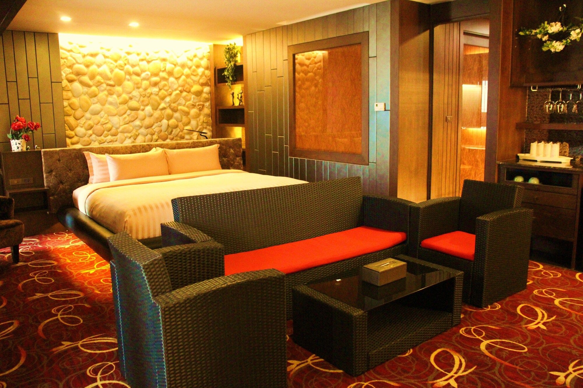 ماليوانا هوتل آند ريزورت