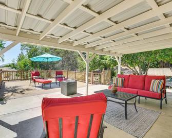 Poway Retreat w/ Stunning Sunset & Mountain Views! - Poway - Terasa