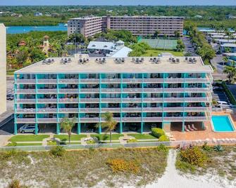 Chateaux Condominium 503 - Clearwater Beach - Edificio