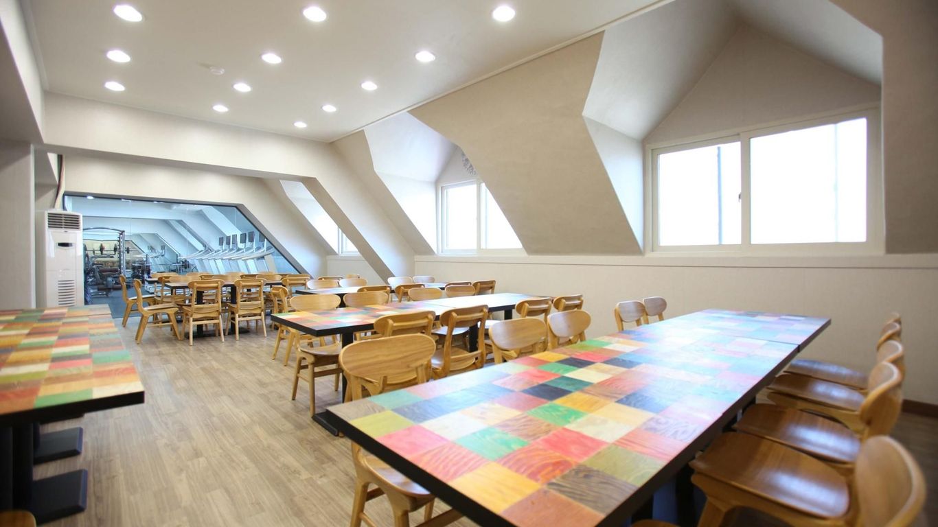 Cheongpyeong Family Hotel