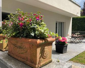 My humble house -Appartamento in villa con vista lago - Oggiono - Patio