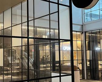 Hotel Brecha - Tijuana - Building