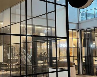 هوتل بريتشا - تيجوانا - مبنى