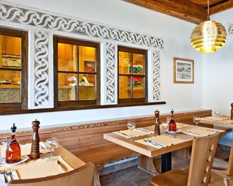 Hostel Casa Franco - St. Moritz - Nhà hàng