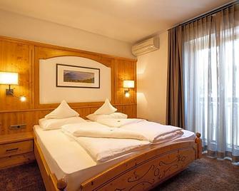 Hotel Patriarch - Tirolo - Habitación