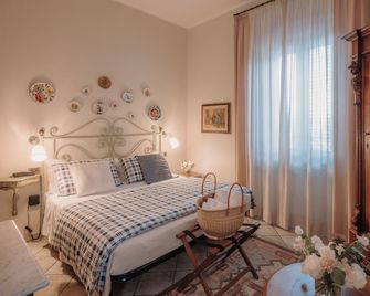 Boutique Hotel Fox's Inn - San Giustino Valdarno