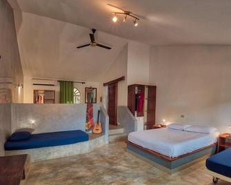 Hotel Nahua Tamarindo - Tamarindo - Bedroom