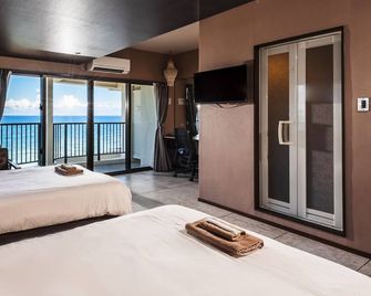 Hotel Sunset American - Chatan - Bedroom