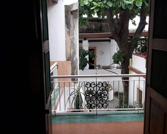 Jardim dos Aloés, Unique B&B - Casa de Charme - Mozambique Island - Balcony