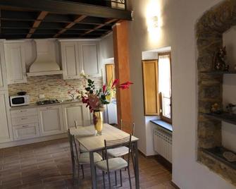 Il Castellaro - Pignone - Cucina