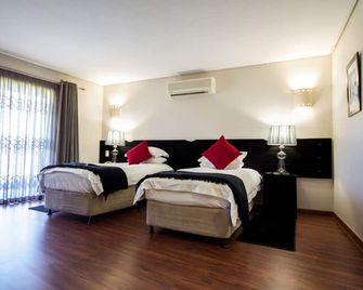 Desert Palace Hotel - Upington - Ložnice